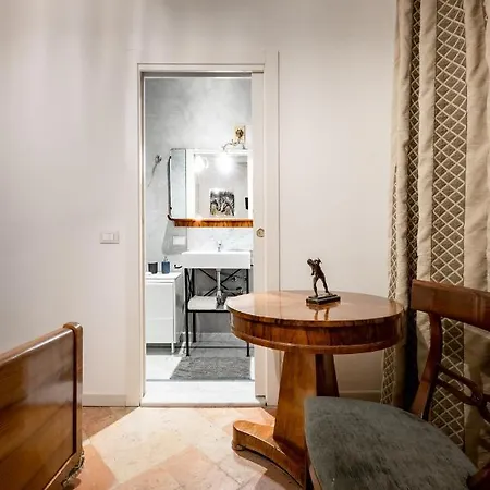 La Casa Nel Borgo Bed & Breakfast