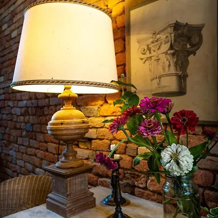 La Casa Nel Borgo Bed & Breakfast *